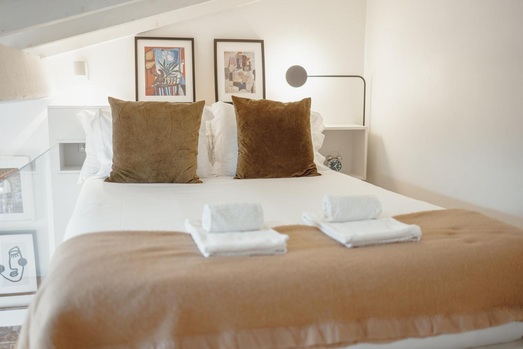 Mezzanine Stylish Apartments By Vacationy Porto Buitenkant foto